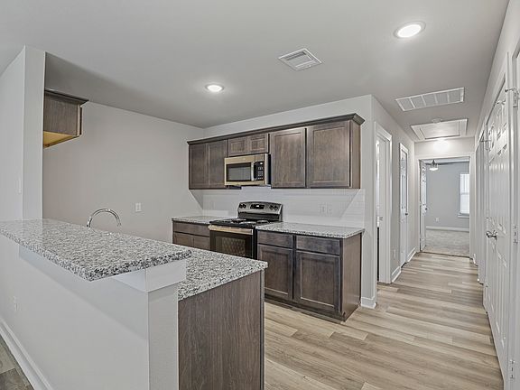 4th image of 328 W Munson St #330