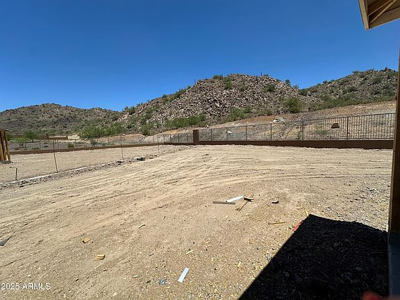 3rd image of 27400 N 69TH Drive