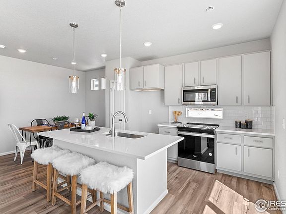 2nd image of 3364 Streamwood Dr