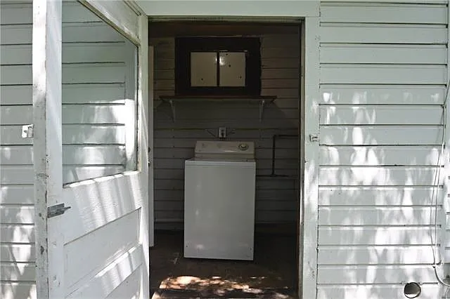 19113 Sisters Rd — Photo 11