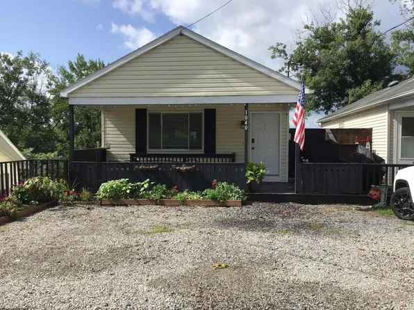 1040 Dorsey Ave, Morgantown, WV 26501