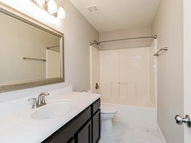 2108 Thorn Crest Dr — Photo 15