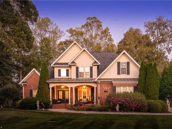 159 S Madera Dr, Mocksville, NC 27028