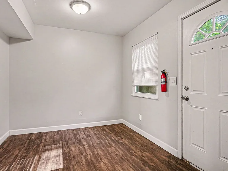 444 Garland St #3 — Photo 9