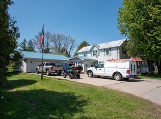 1125 McDonald St, Oconto, WI 54153