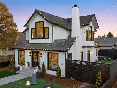 1545 Ralston Ave, Burlingame, CA, 94010