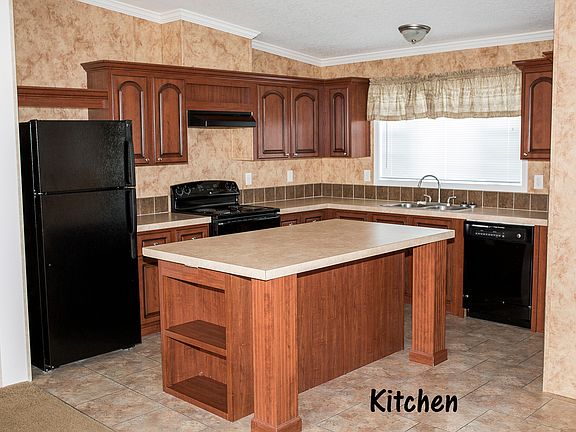 Kitchen with Island