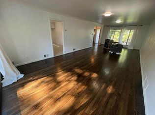 7510 196th Pl, Flushing, NY 11366