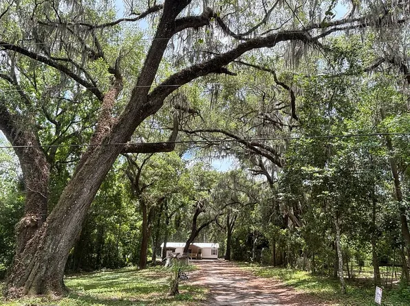 5585 Don Manuel Rd, Elkton, FL 32033