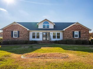 2983 Nc Highway 33 W, Chocowinity, NC 27817