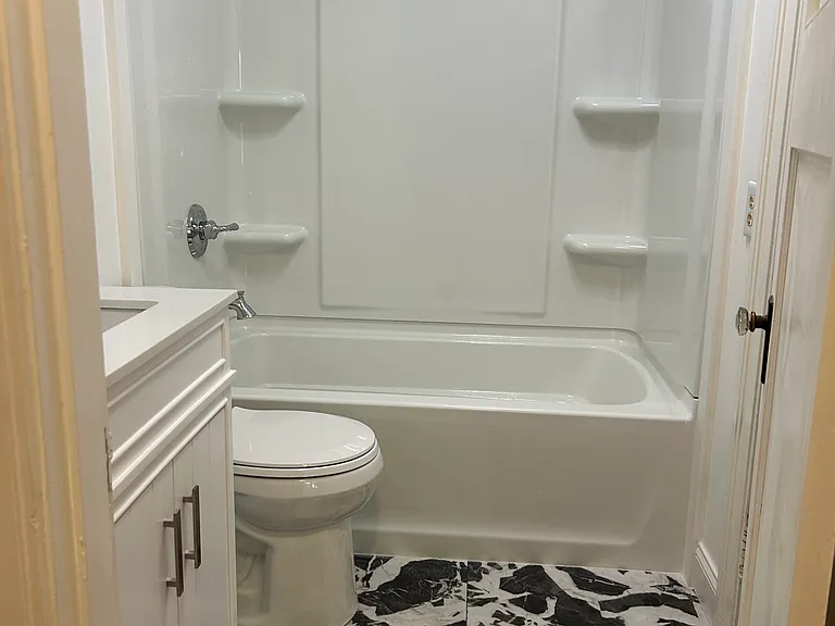 110 S Miles St #3 — Photo 6