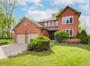 36 Marlena Dr N #B-1, Toronto, ON M1E2Z1