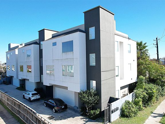 4th image of 2023 Rosedale St