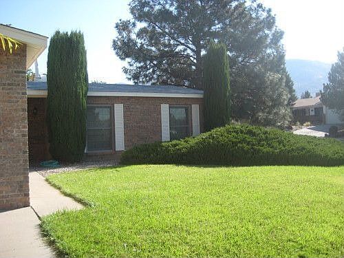 4th image of 11909 El Solindo Ave NE