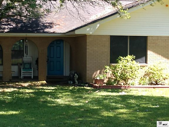 2nd image of 216 Highway 135