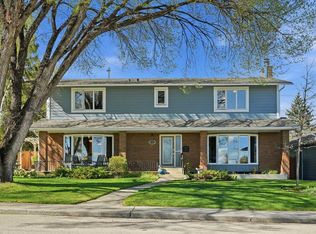 4108 S Gatefield Ave SW, Calgary, AB T3E 4C5