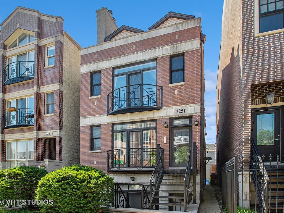 1st image of 2251 W Foster Ave APT 3