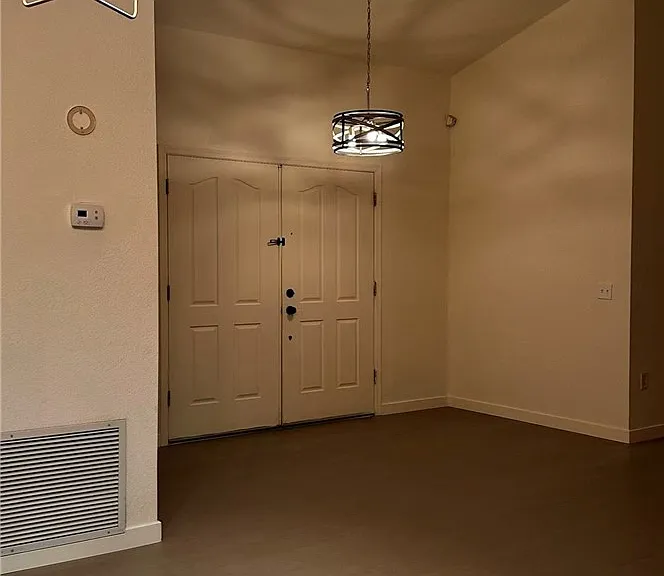 2716 Legend Dr — Photo 5