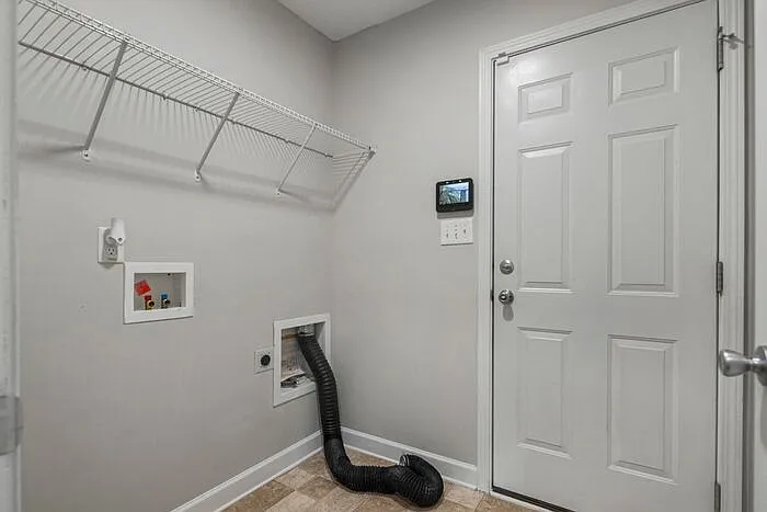 2105 Calista Cir — Photo 18