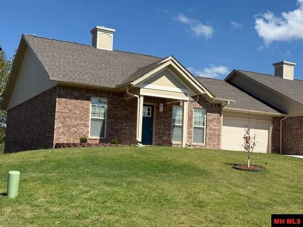 1811 Huron Ct, Mountain Home, AR 72653