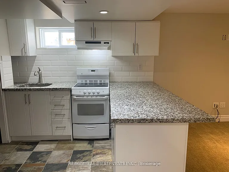 166 Bartley Bull Pkwy #LOWER — Photo 2