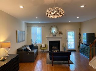 518 Coventry Dr, Nutley, NJ 07110