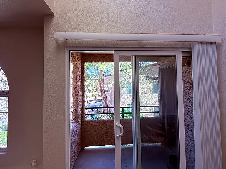 9325 W Desert Inn Rd #260 — Photo 27