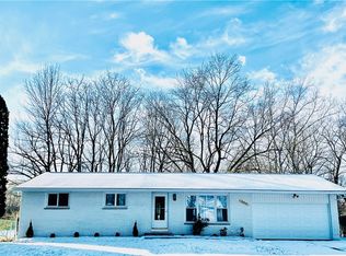 309 Eden Ln, Rochester, NY 14626