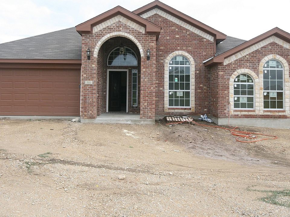 1st image of 702 Brooklynn Kay Dr
