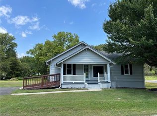 155 Hilda Dr, Mount Airy, NC 27030