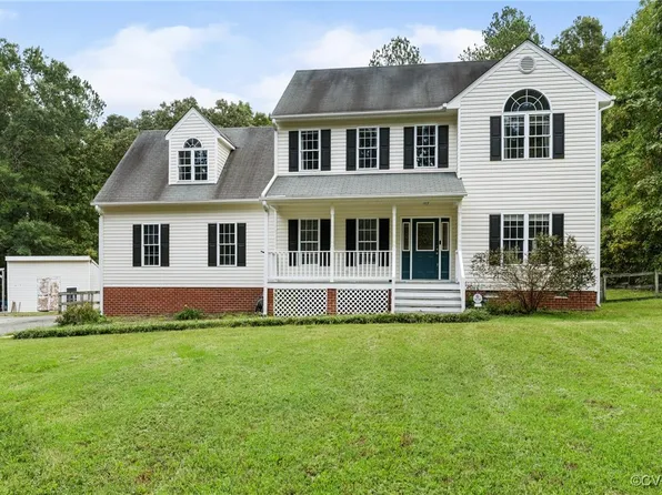 2223 Westwood Pine Dr, Moseley, VA 23120