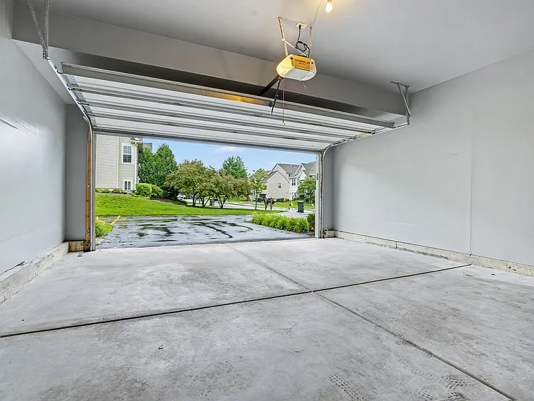 937 Emerald Dr — Photo 19