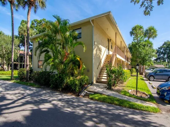 400 18th St APT B6, Vero Beach, FL 32960