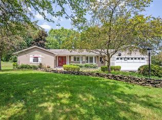 380 French Rd, Pittsford, NY 14534
