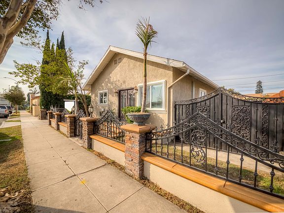 4th image of 135 W Valencia Ave