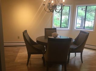 4 Apache Ave, Andover, MA 01810