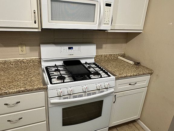 5th image of 1200 Aubuchon St