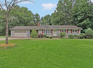 76 Highland Ave, Bridgewater, NJ 08807