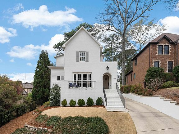 2nd image of 514 Rumson Rd