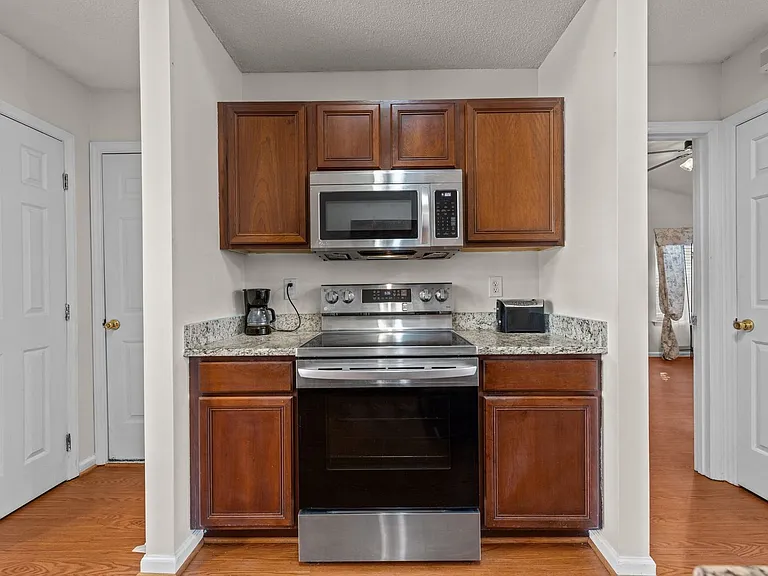 4109 Fawn Glen Dr — Photo 8
