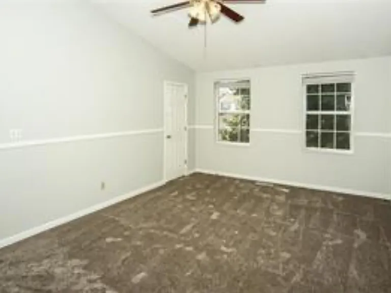 6271 Kelsey Dr — Photo 15