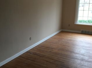 2669 West Rd, Trenton, MI 48183