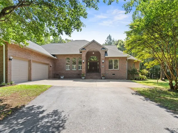 12071 Meriturn Pl, Ashland, VA 23005