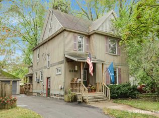 26 Palmer St NE, Grand Rapids, MI 49505