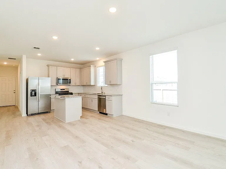 30554 Longmorn Glass Ln — Photo 11