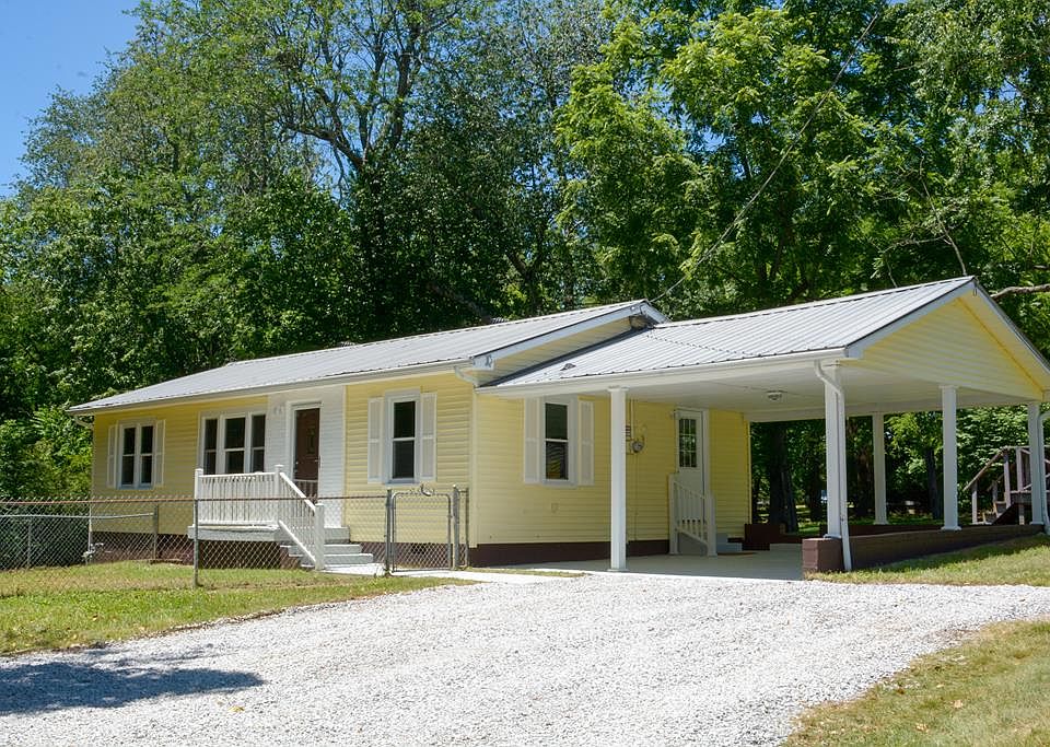 1st image of 127 Alvin Dr