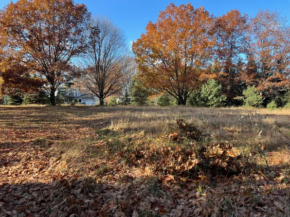 15 W Windamere, Ludington, MI 49431