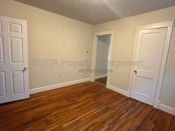 19 S Royal Ave Front 4, Front Royal, VA 22630