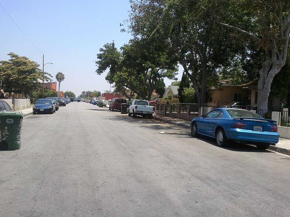 2nd image of 2454 Live Oak St