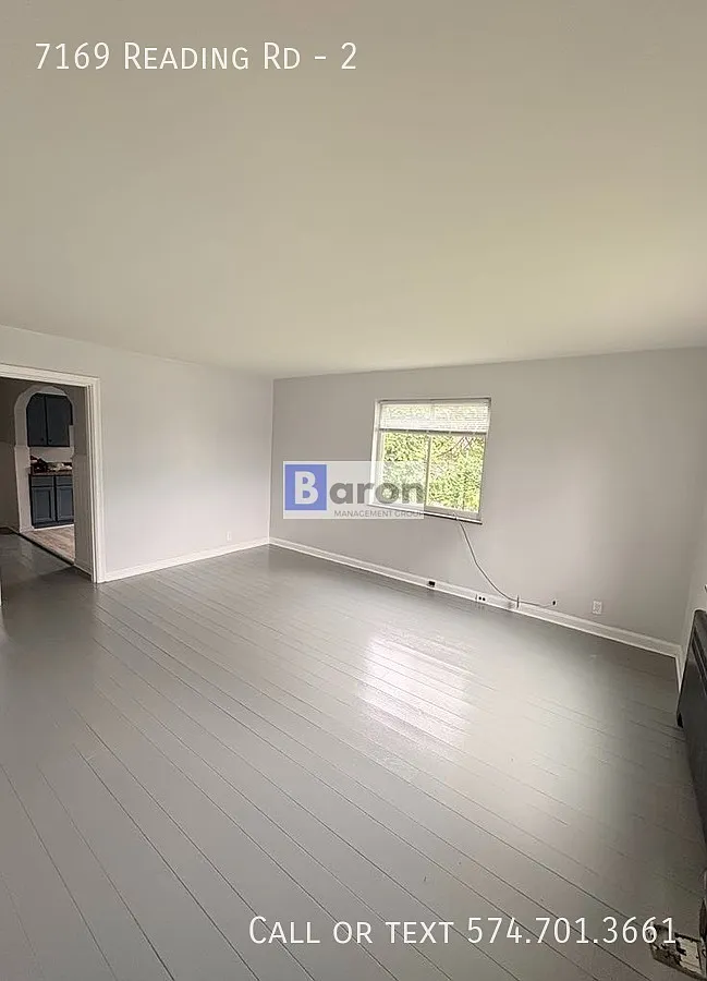7169 Reading Rd — Photo 1